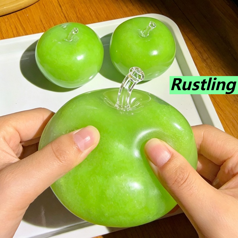 Green Apple Slushie Squishy Fi - Party Games Questions recension och pris