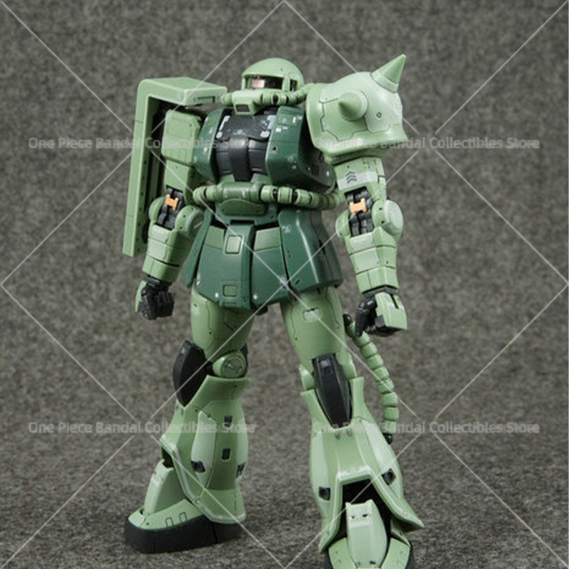 Bandai RG 1/144 MS-06F Zaku II - Bandai Model Gundam Rg recension och pris