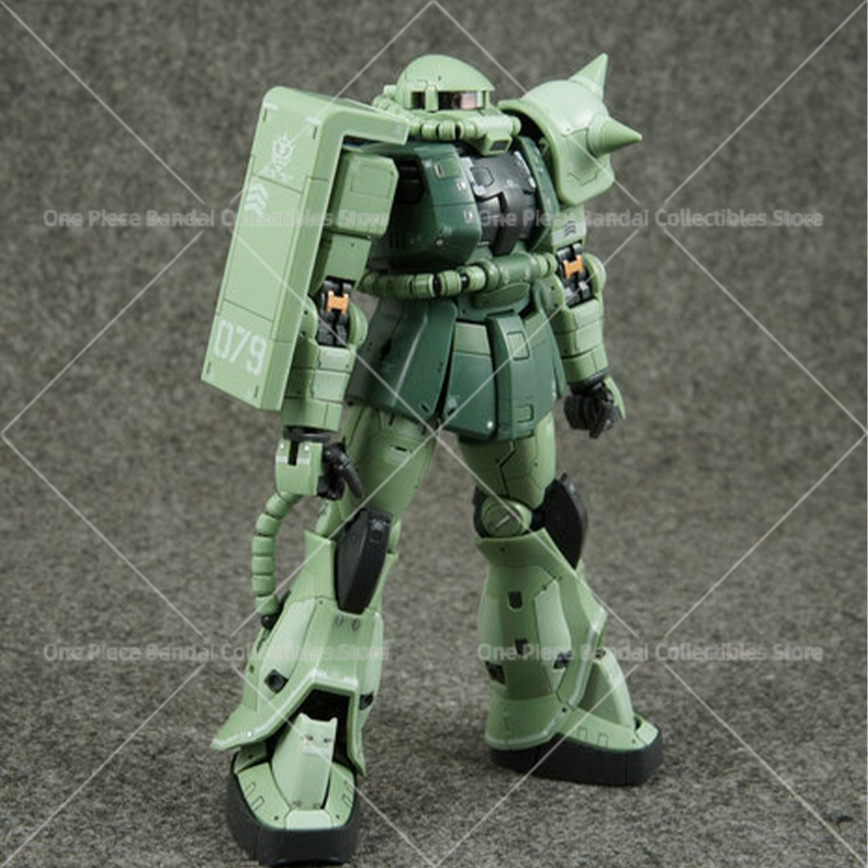 Bandai RG 1/144 MS-06F Zaku II - Bandai Model Gundam Rg recension och pris