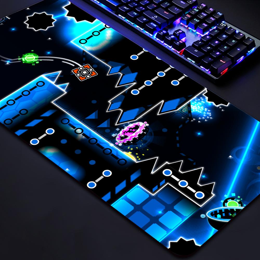 Mouse Pad Geometry Dash Gaming - Kubb Game Yard recension och pris